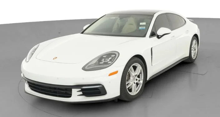 2018 Porsche Panamera 4