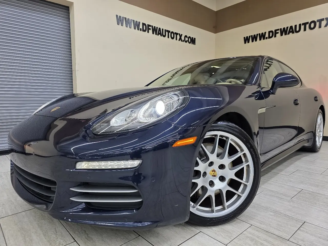 2016 Porsche Panamera 4
