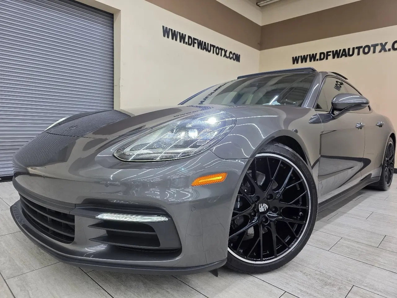 2017 Porsche Panamera
