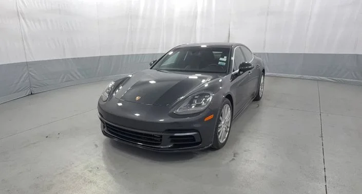 2017 Porsche Panamera