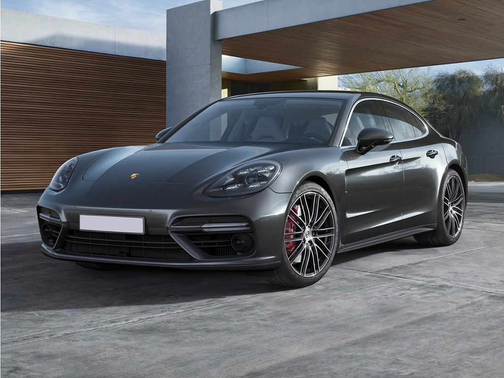 2018 Porsche Panamera