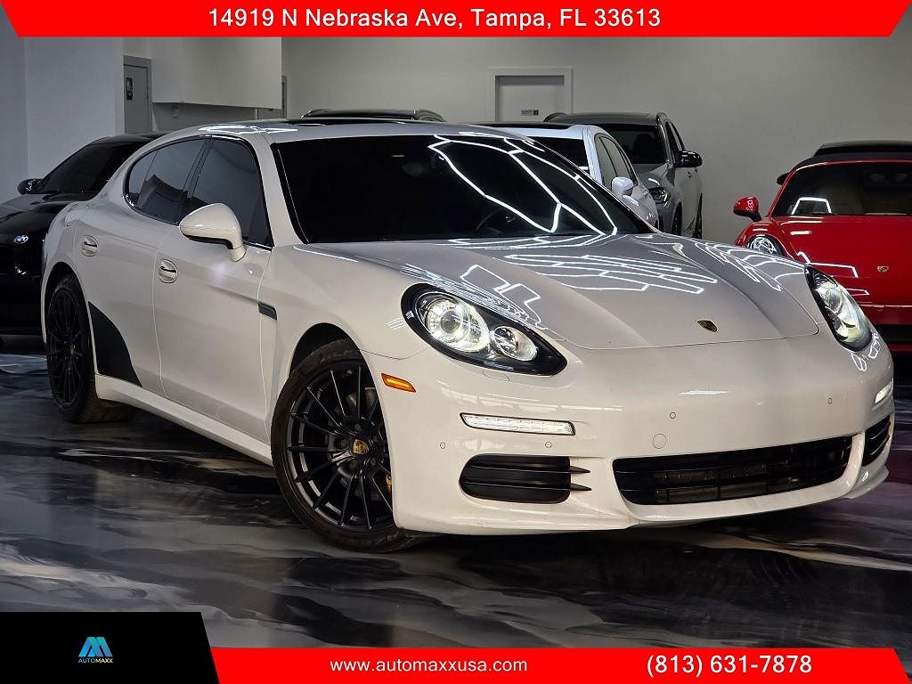 2016 Porsche Panamera