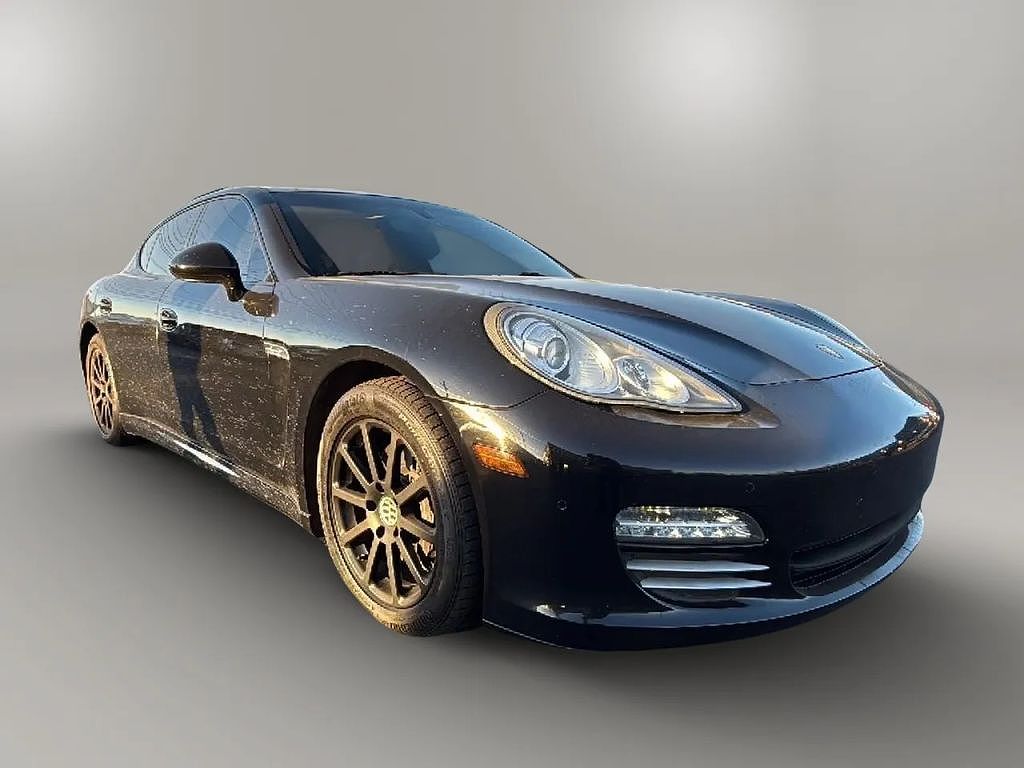 2013 Porsche Panamera 4