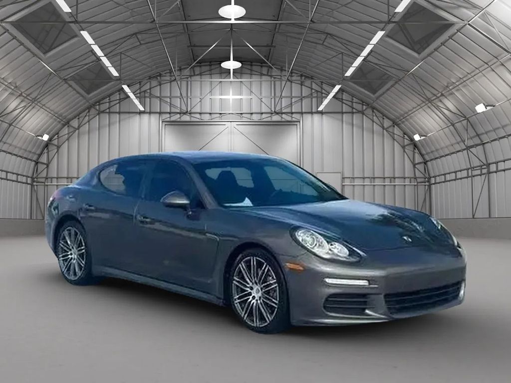 2015 Porsche Panamera