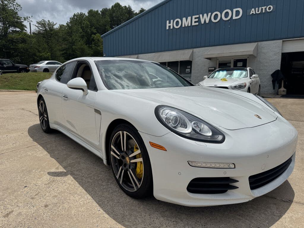 2016 Porsche Panamera