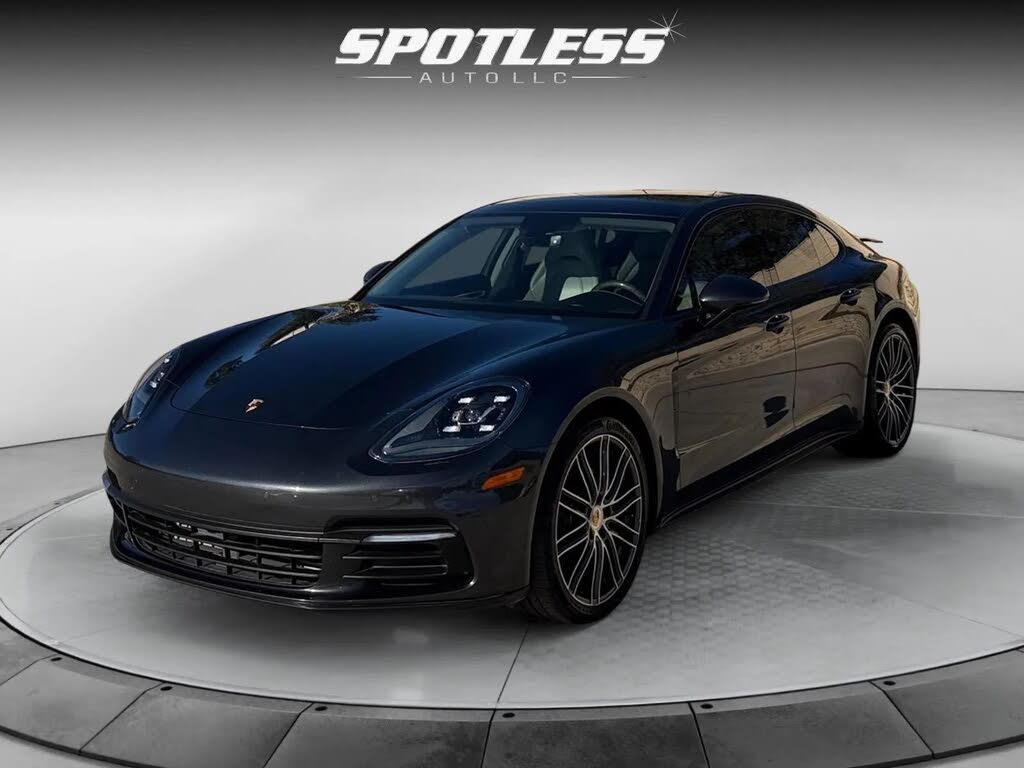 2018 Porsche Panamera