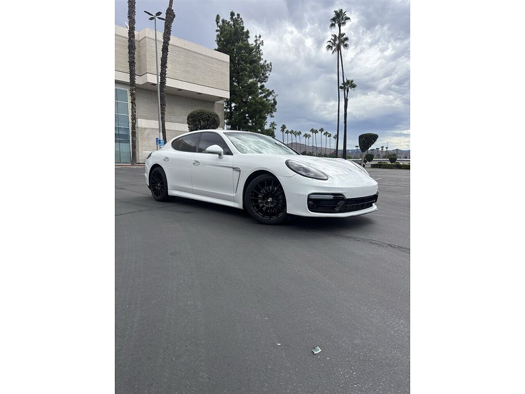 2013 Porsche Panamera