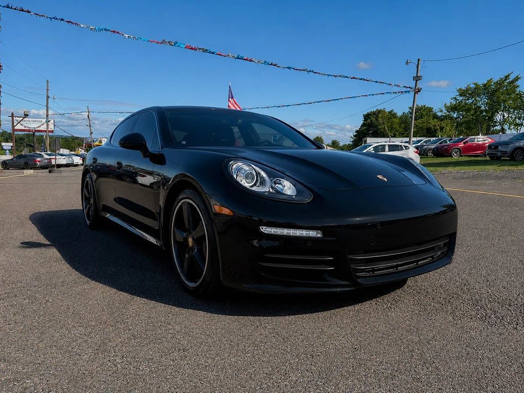 2016 Porsche Panamera