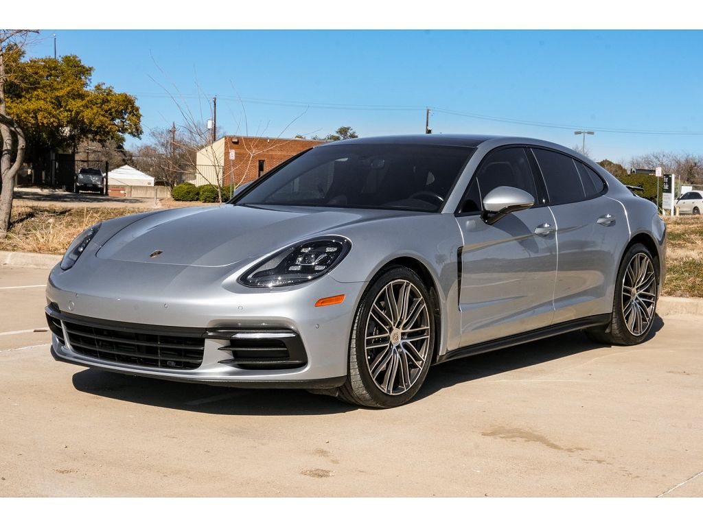 2018 Porsche Panamera