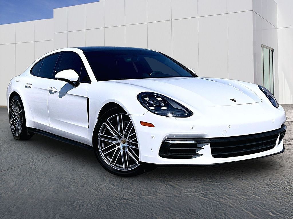 2020 Porsche Panamera