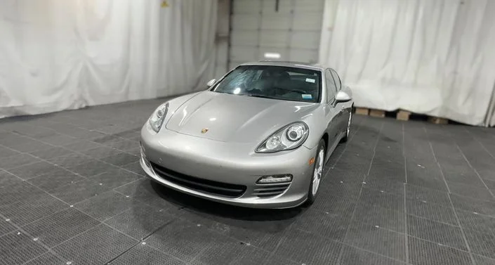 2011 Porsche Panamera 4