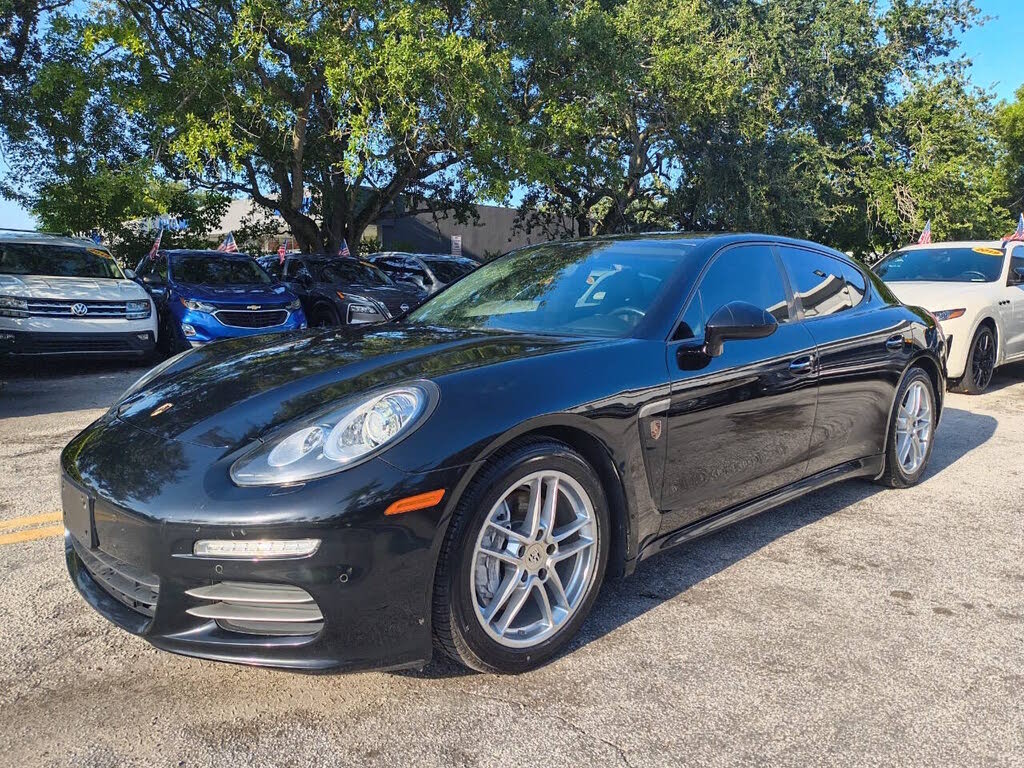 2014 Porsche Panamera 4