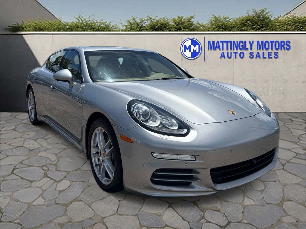 2016 Porsche Panamera