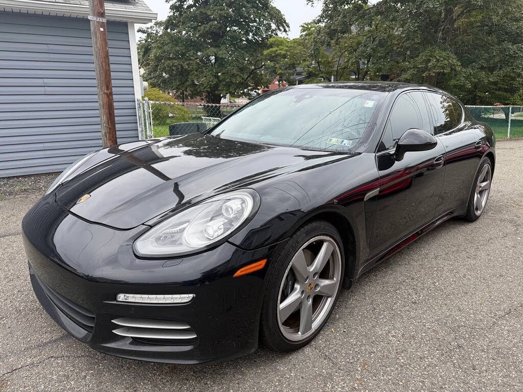 2016 Porsche Panamera
