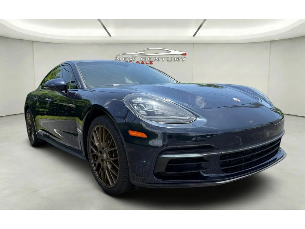 2017 Porsche Panamera