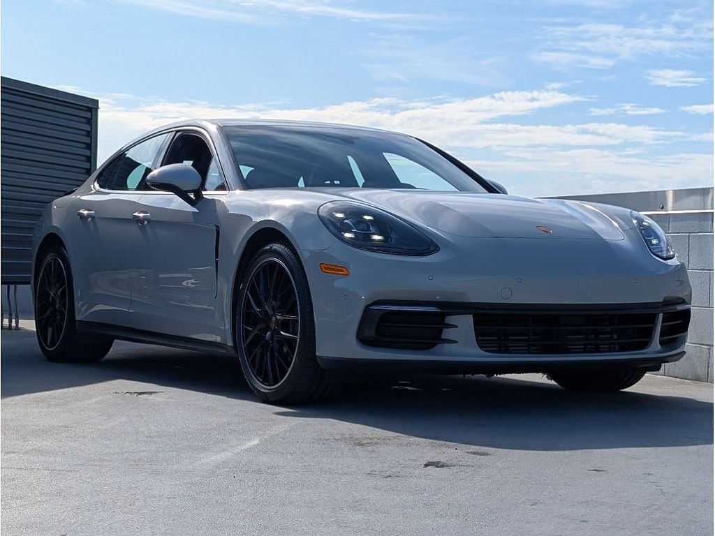 2019 Porsche Panamera