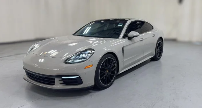 2019 Porsche Panamera