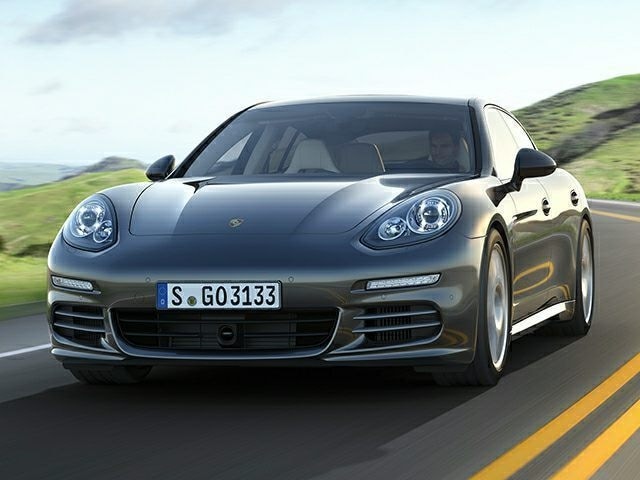 2015 Porsche Panamera 4