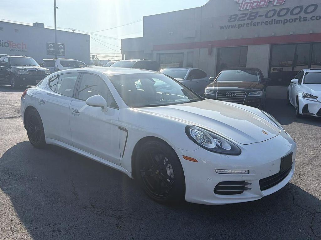 2016 Porsche Panamera 4 10 Years Edition AWD