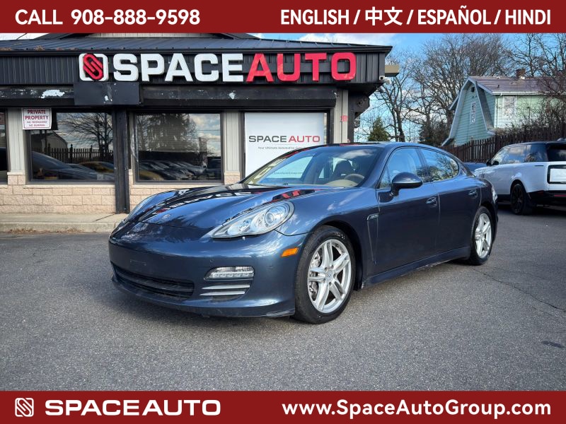 2011 Porsche Panamera 4