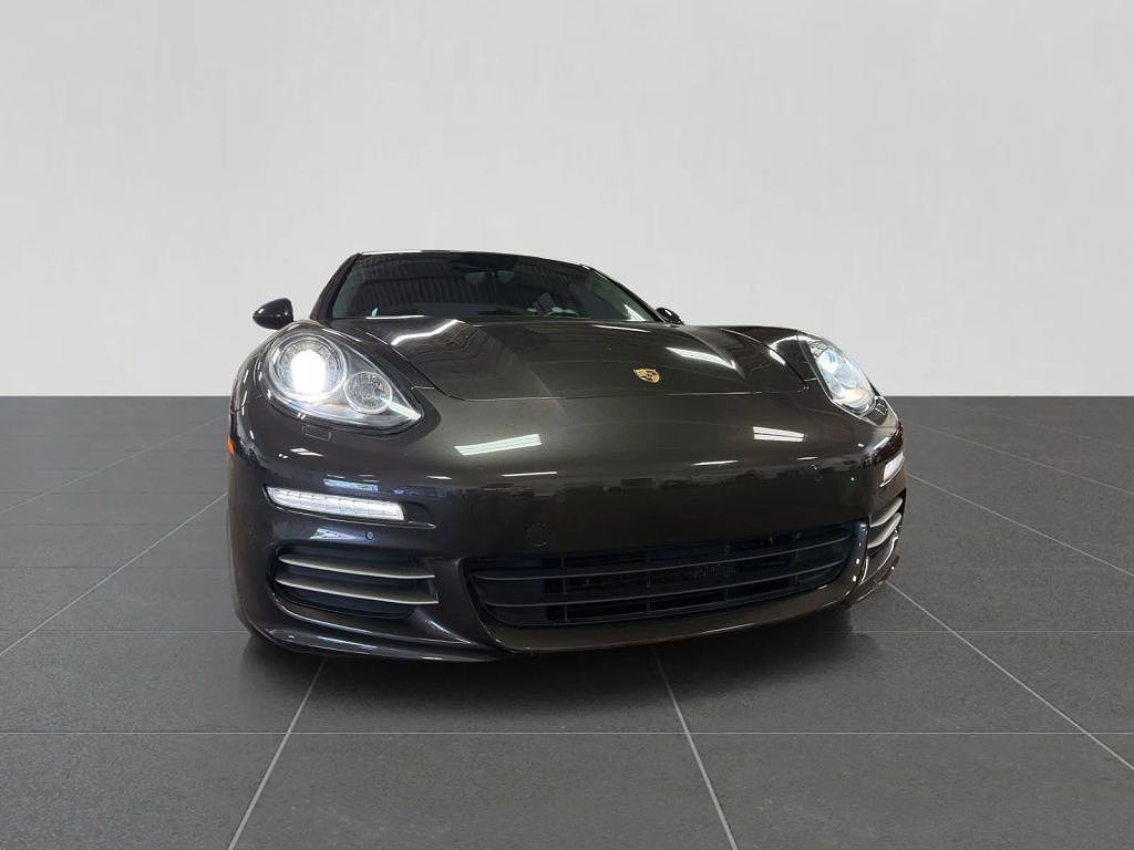 2014 Porsche Panamera 4