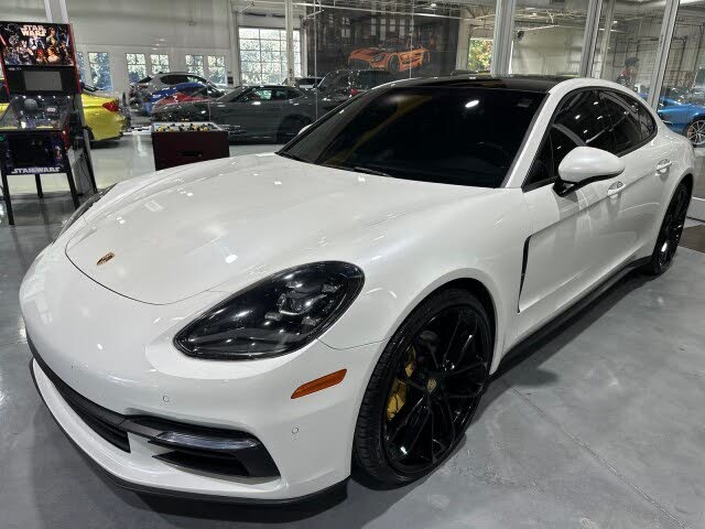 2018 Porsche Panamera