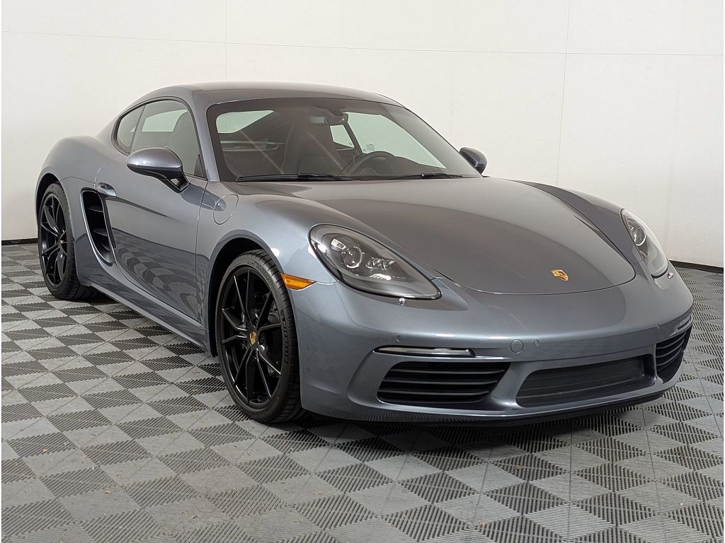2025 Porsche 718 Cayman