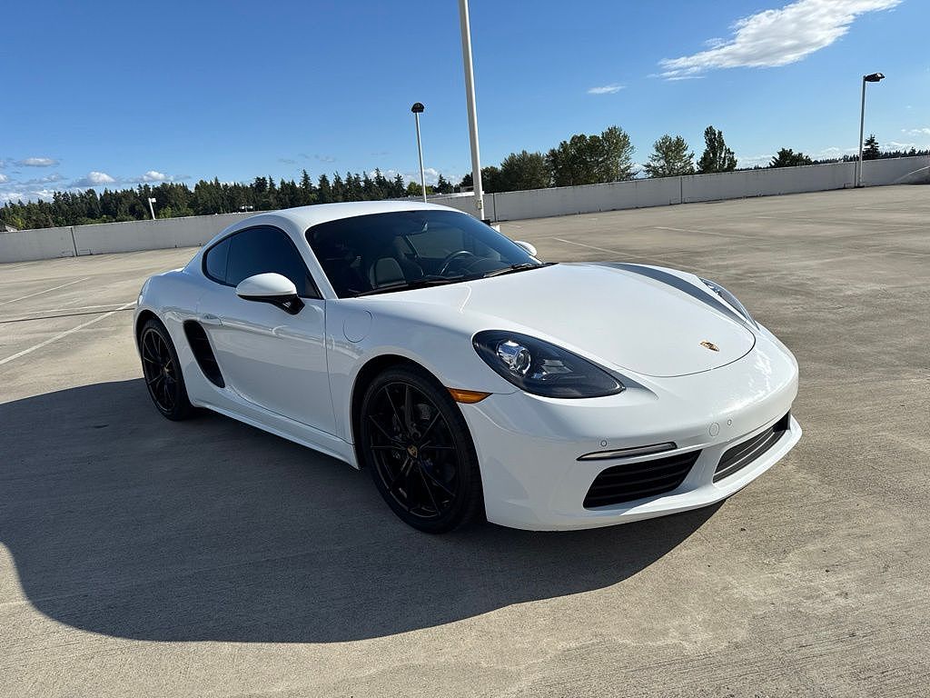 2019 Porsche 718 Cayman