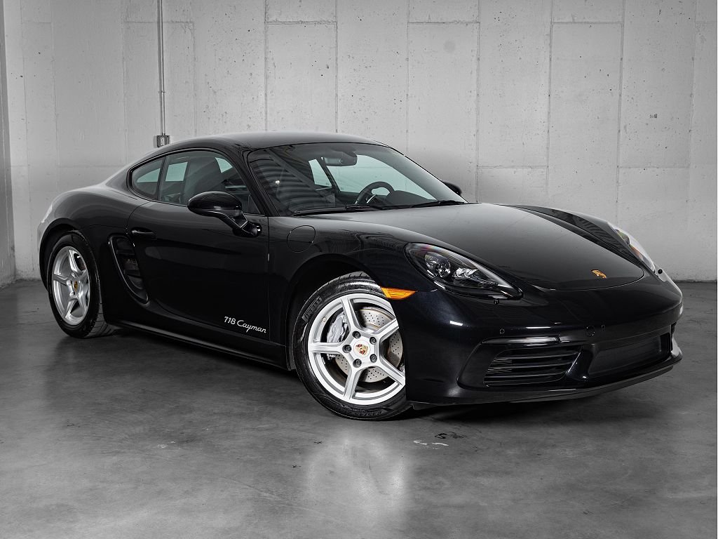 2024 Porsche 718 Cayman