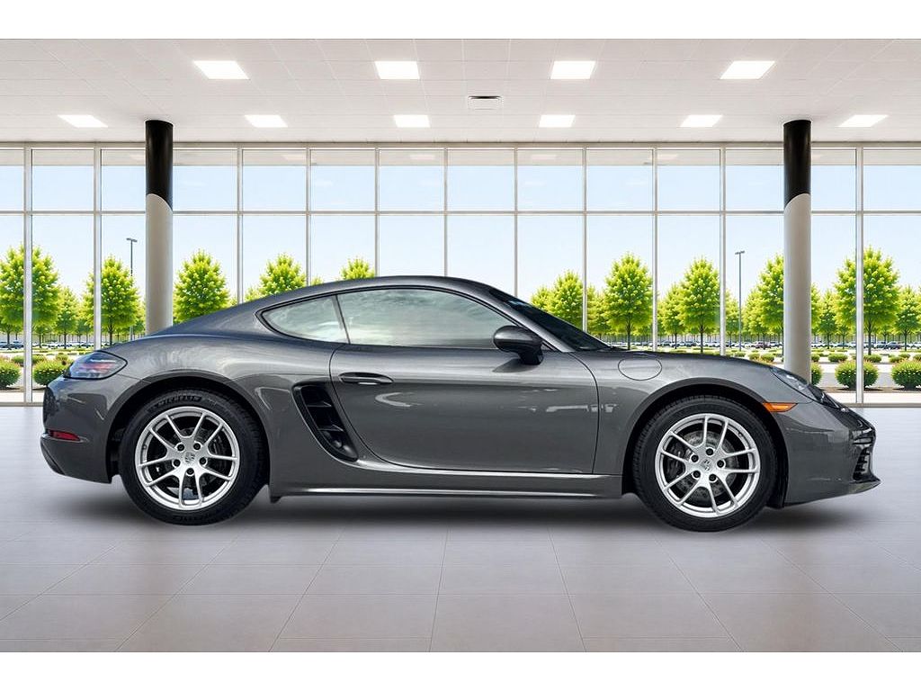 2017 Porsche 718 Cayman