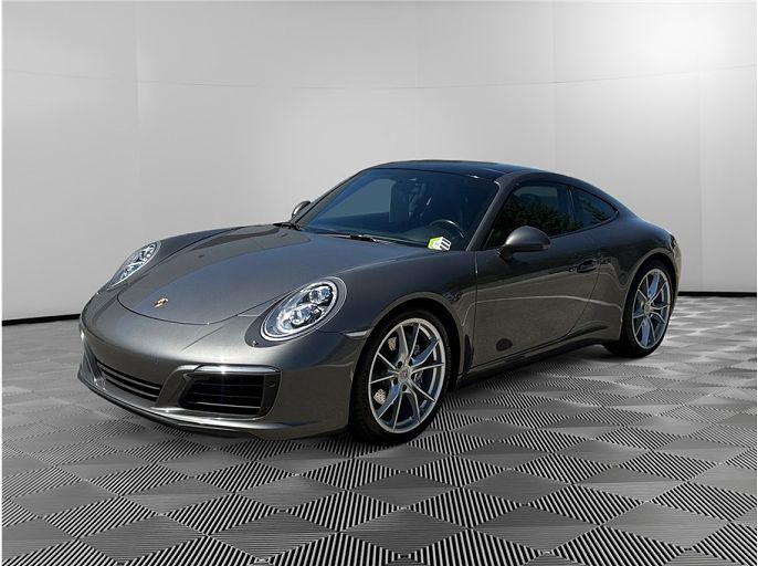 2017 Porsche 911 Carrera 4