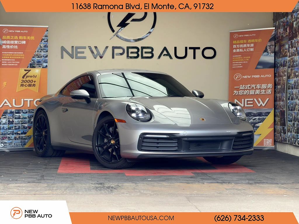 2020 Porsche 911 Carrera