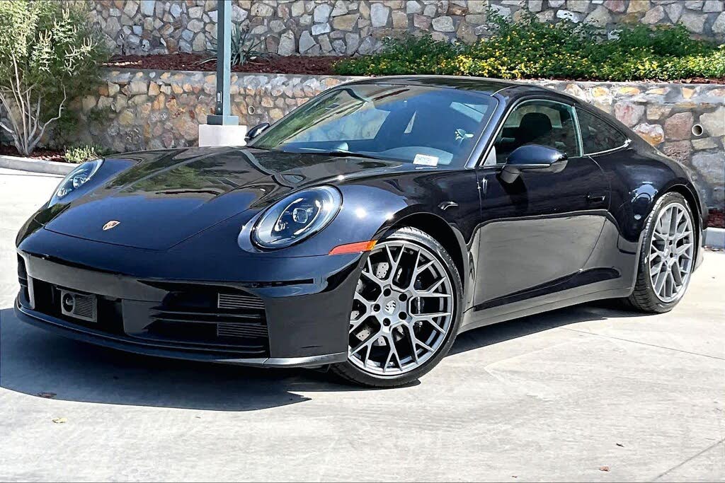2025 Porsche 911 Carrera T