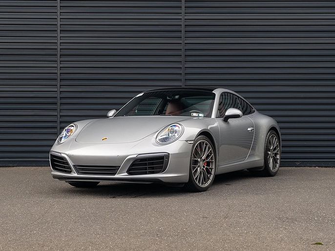 2019 Porsche 911 Carrera S