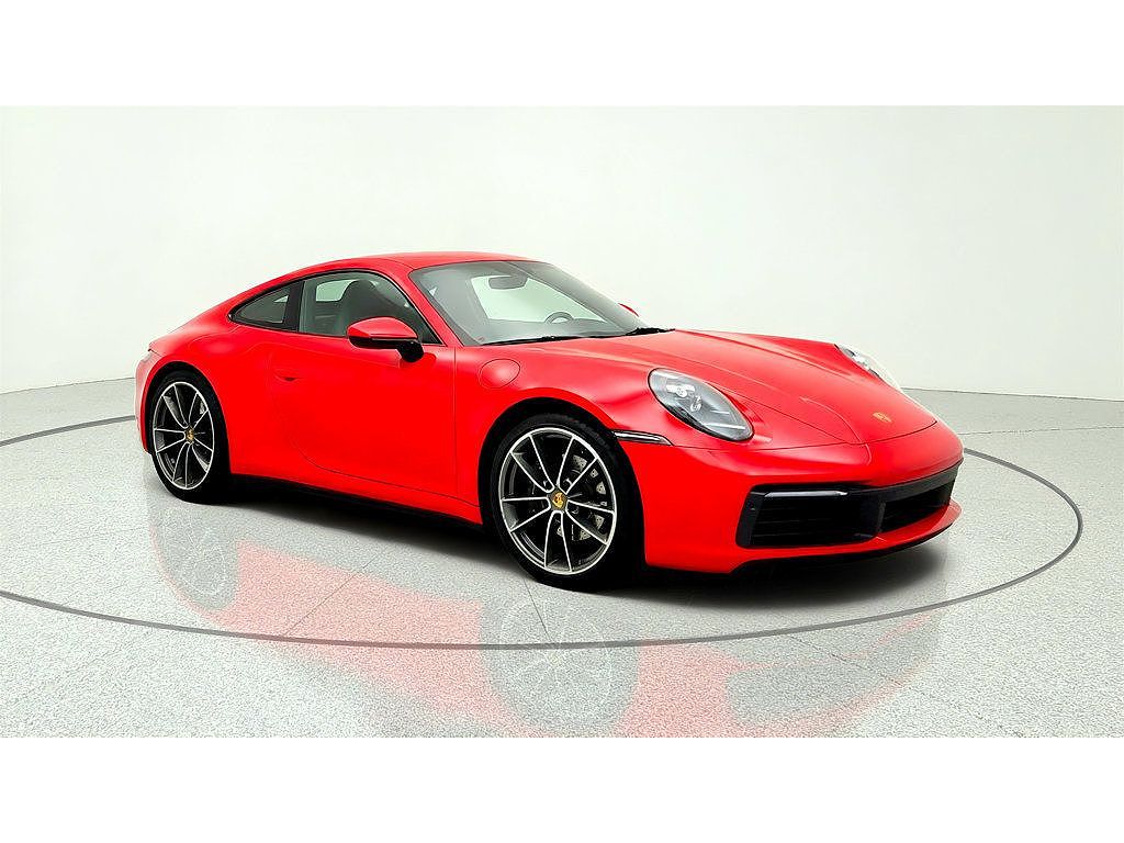 2020 Porsche 911 Carrera