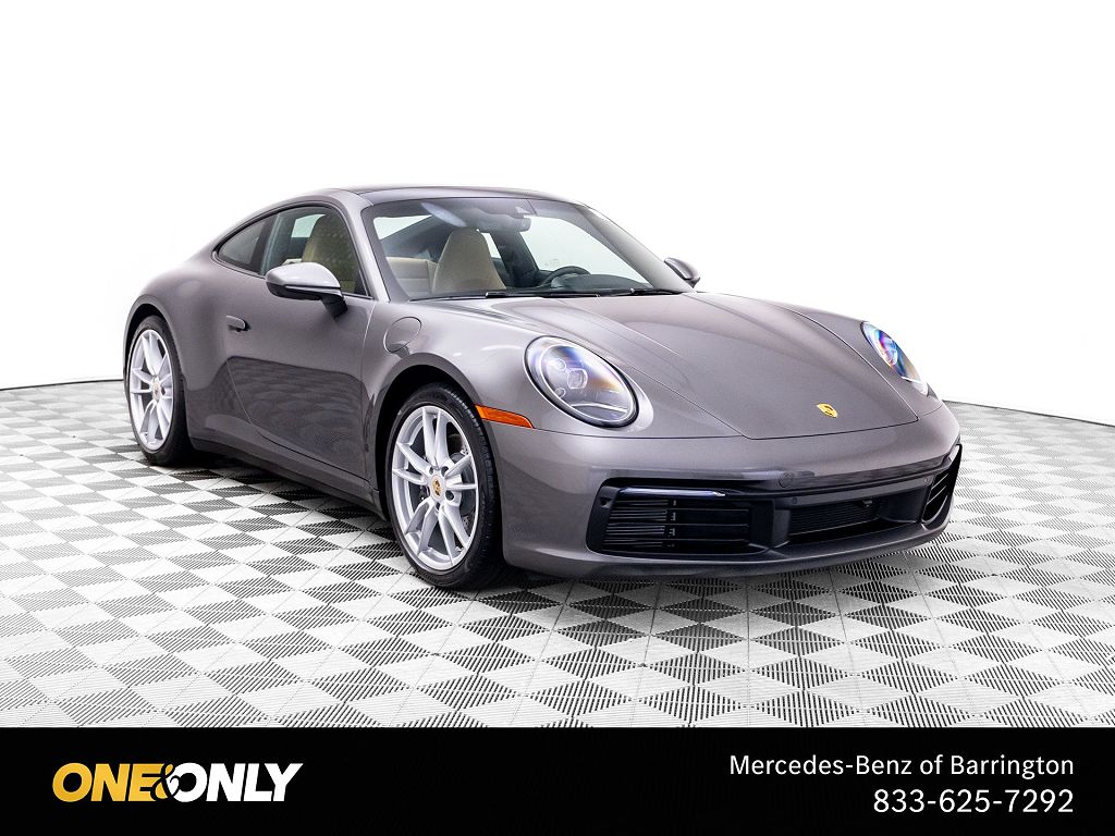 2022 Porsche 911 Carrera 4