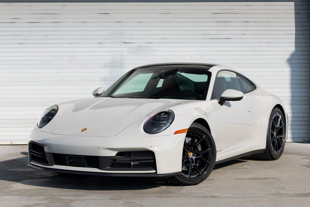 2025 Porsche 911 Carrera T