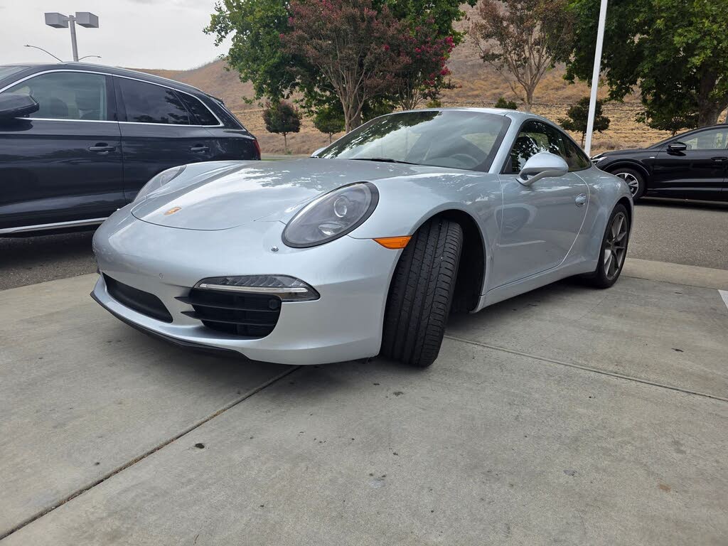 2015 Porsche 911 Carrera