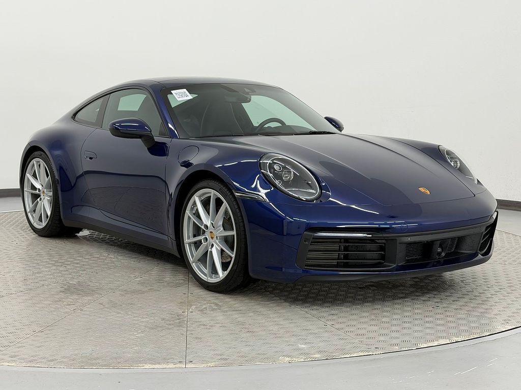 2020 Porsche 911 Carrera 4