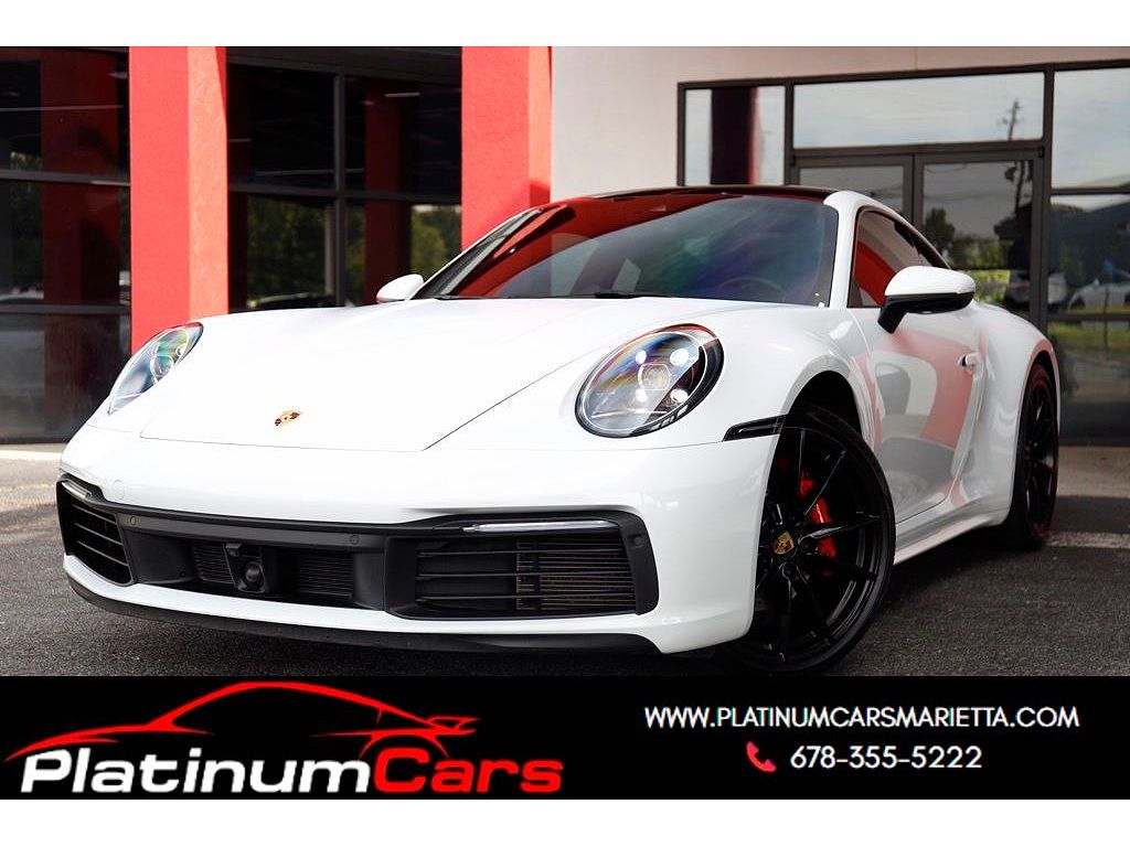 2020 Porsche 911 Carrera 4