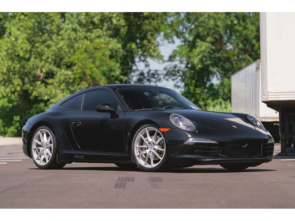 2013 Porsche 911 Carrera