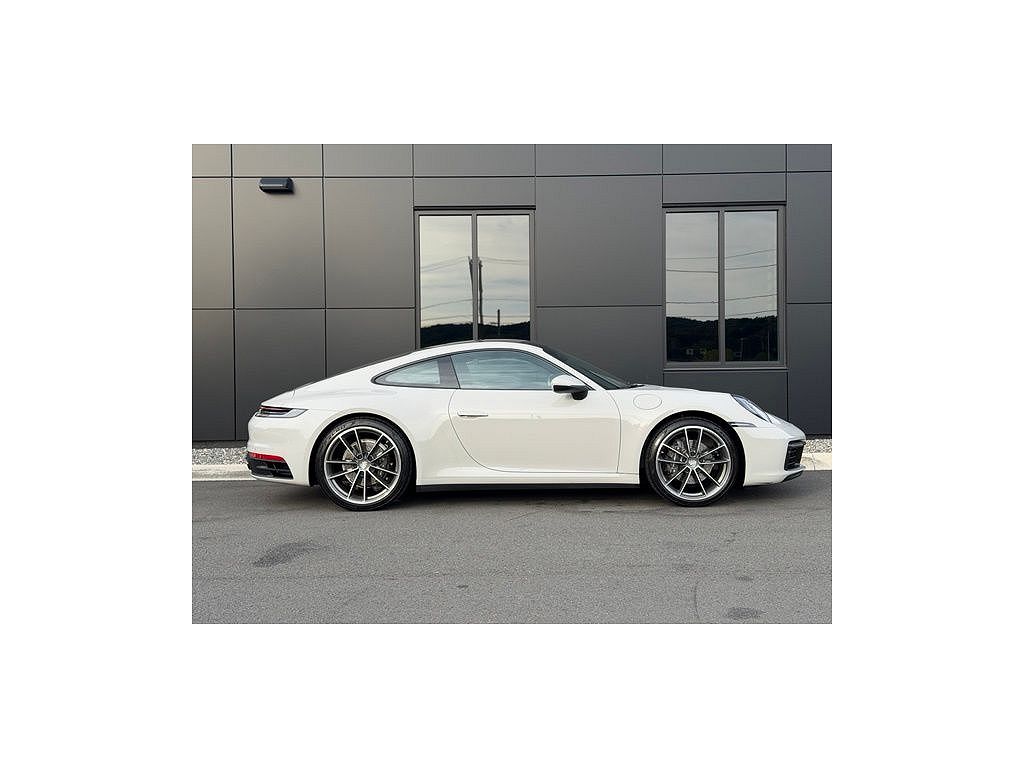 2020 Porsche 911 Carrera S