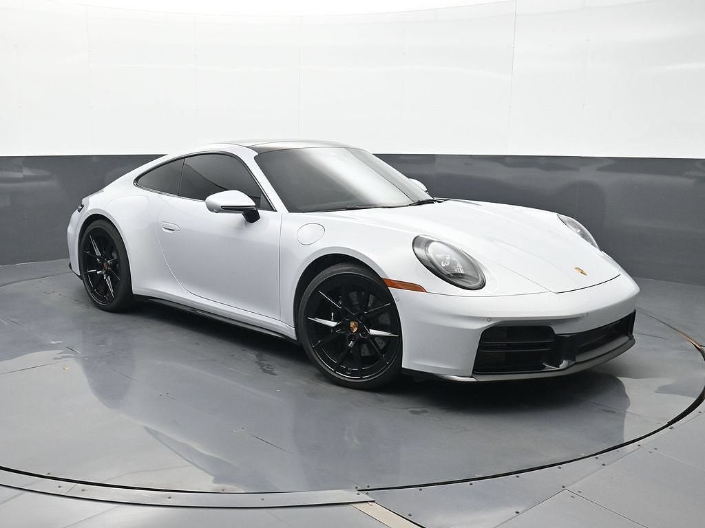 2025 Porsche 911 Carrera S