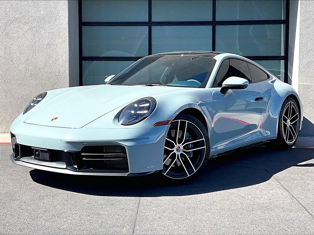 2025 Porsche 911 Carrera S