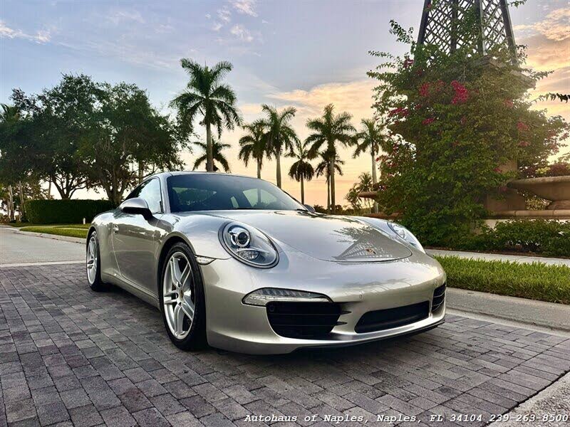 2013 Porsche 911 Carrera