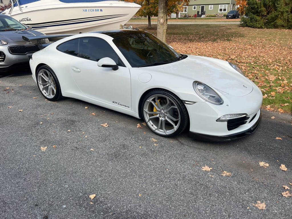 2014 Porsche 911 Carrera 4