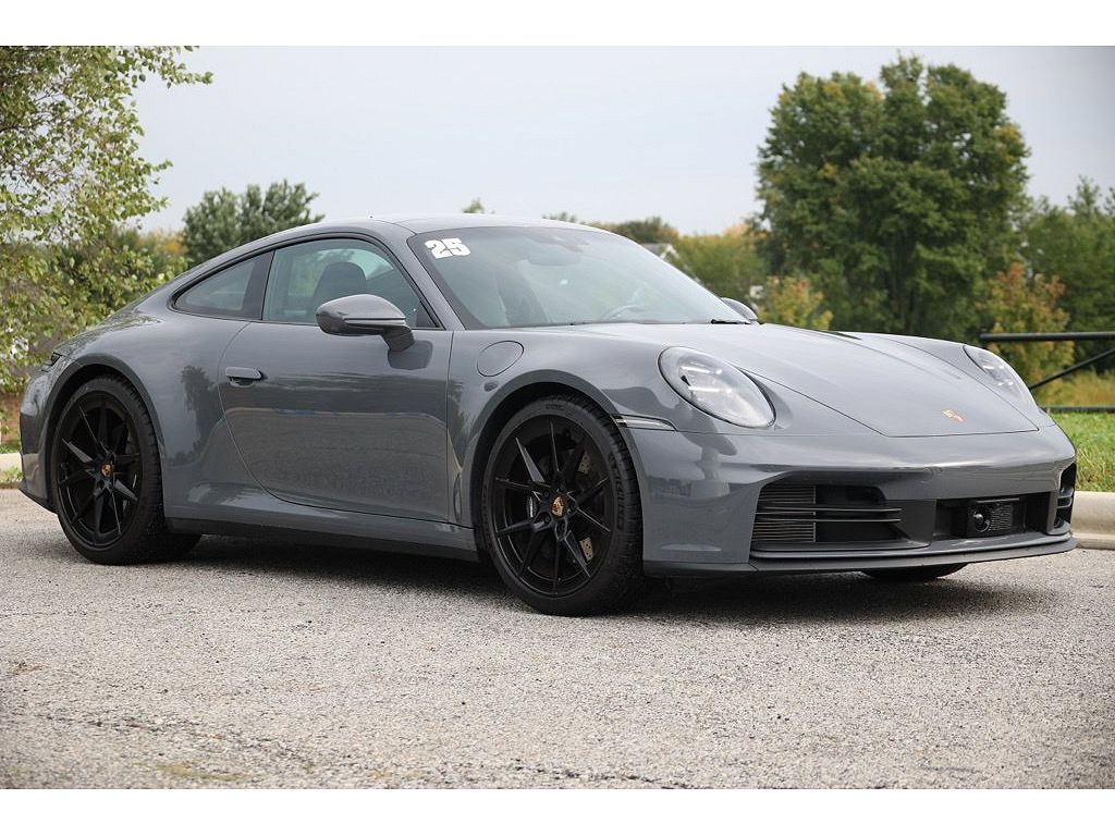 2025 Porsche 911 Carrera S