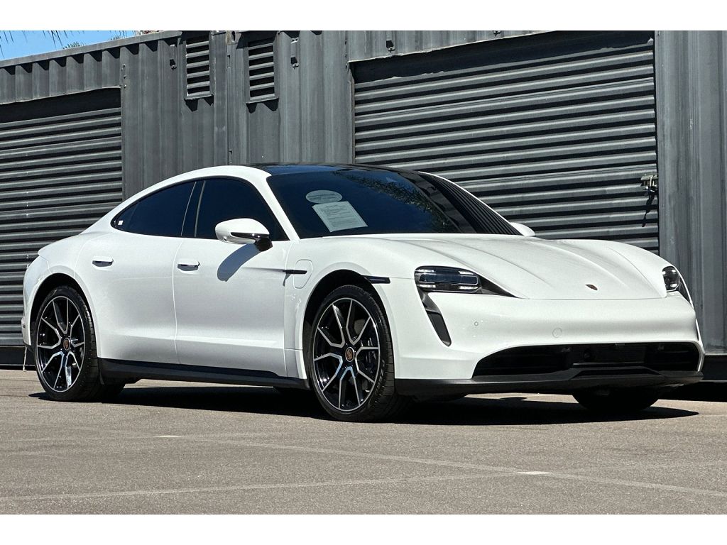 2023 Porsche Taycan photo 1