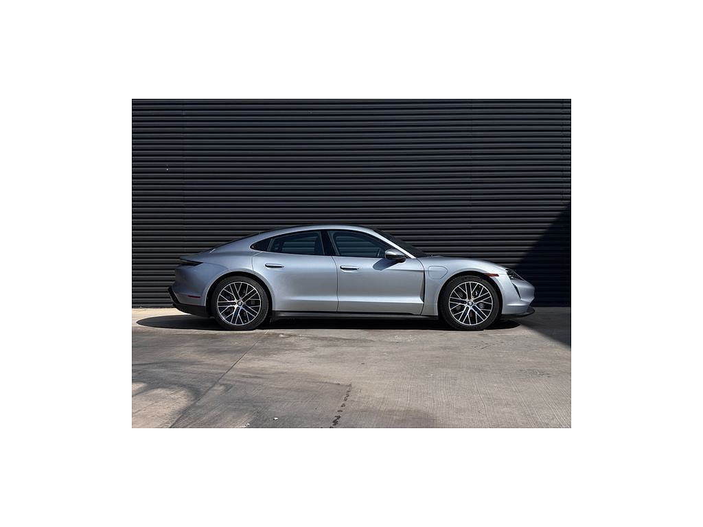 2024 Porsche Taycan