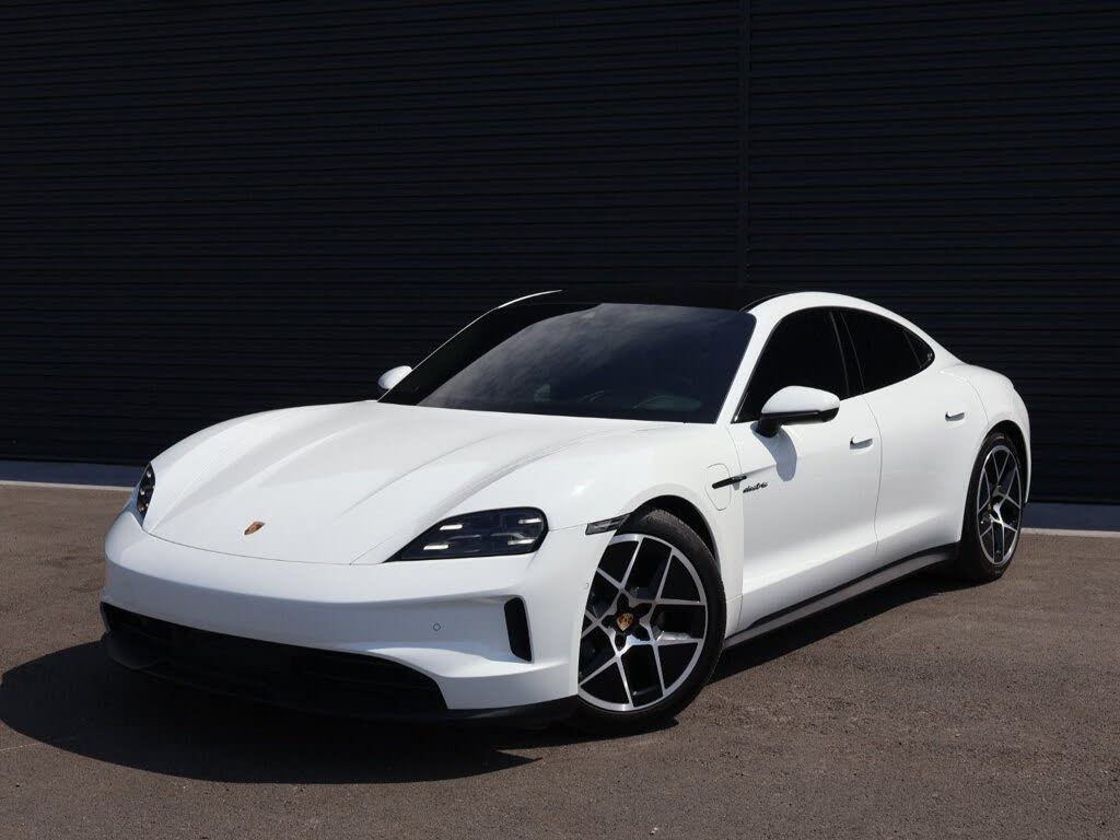2025 Porsche Taycan 4